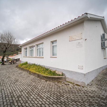 Willa Casas Da Escola - "A Escola" - Meas Pampilhosa da Serra Zewnętrze zdjęcie