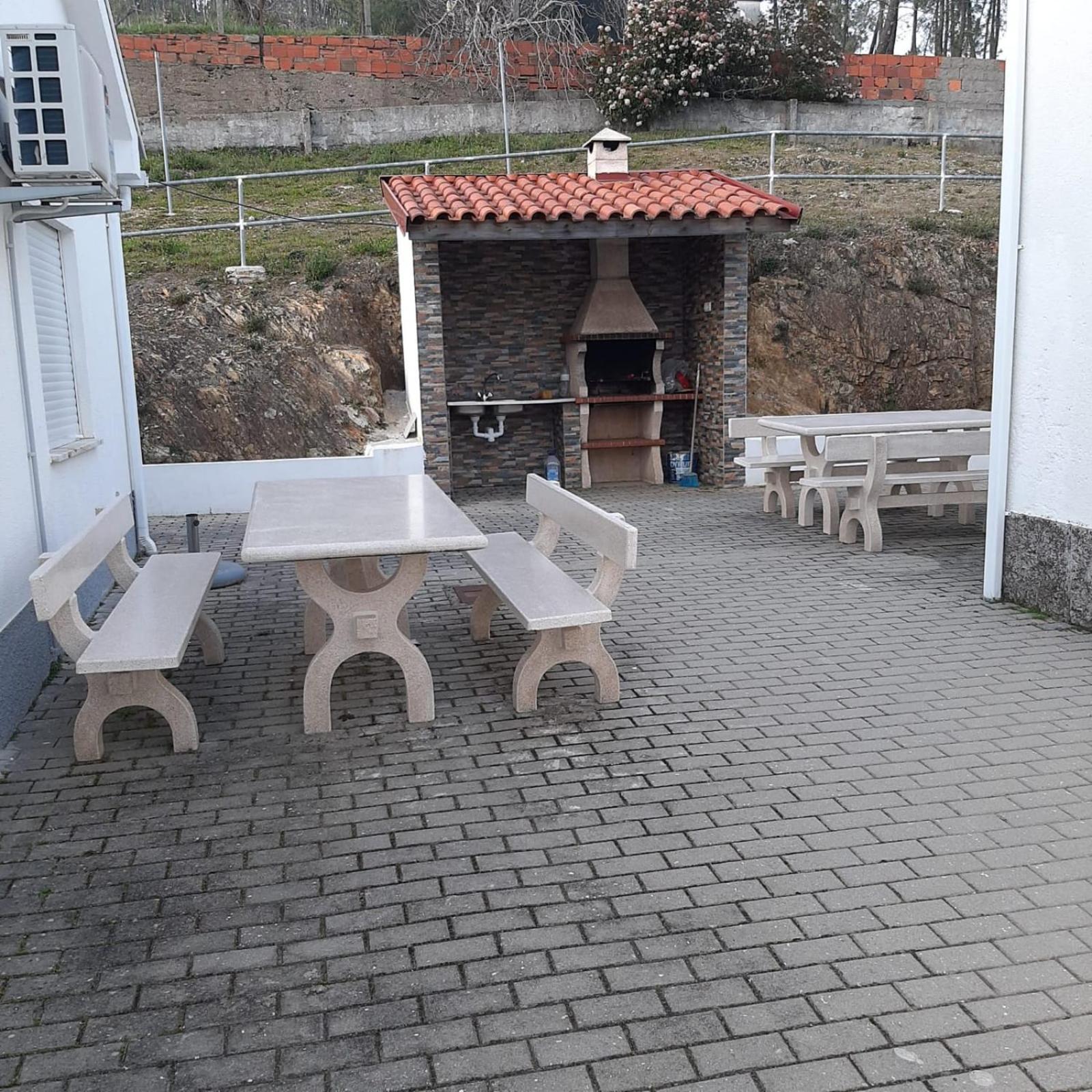 Willa Casas Da Escola - "A Escola" - Meas Pampilhosa da Serra Zewnętrze zdjęcie